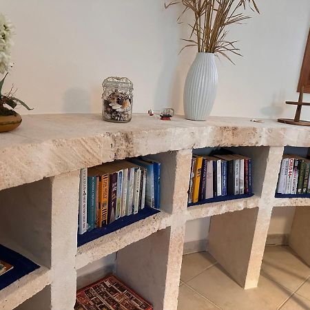 Villa Sanchez In Strandnahe Mit Pool, Jacuzzi, Klima, Wifi, Gas Bbq Santanyí Exteriör bild